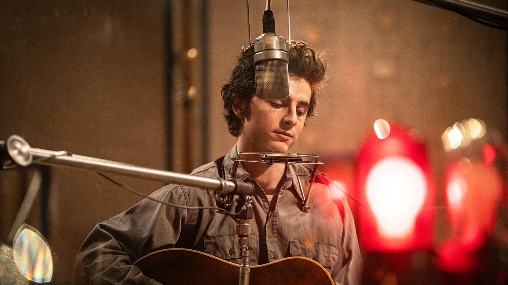 Movie review: Timothee Chalamet shines as Dylan in 'A Complete Unknown'